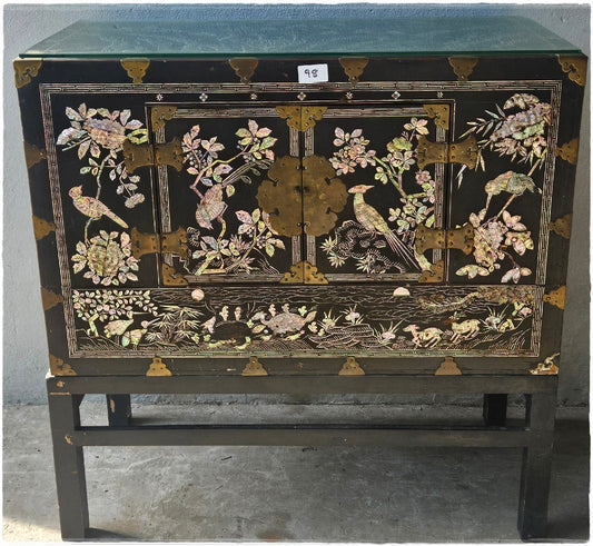 Japanese wedding chest. Mother of pearl inlay.
