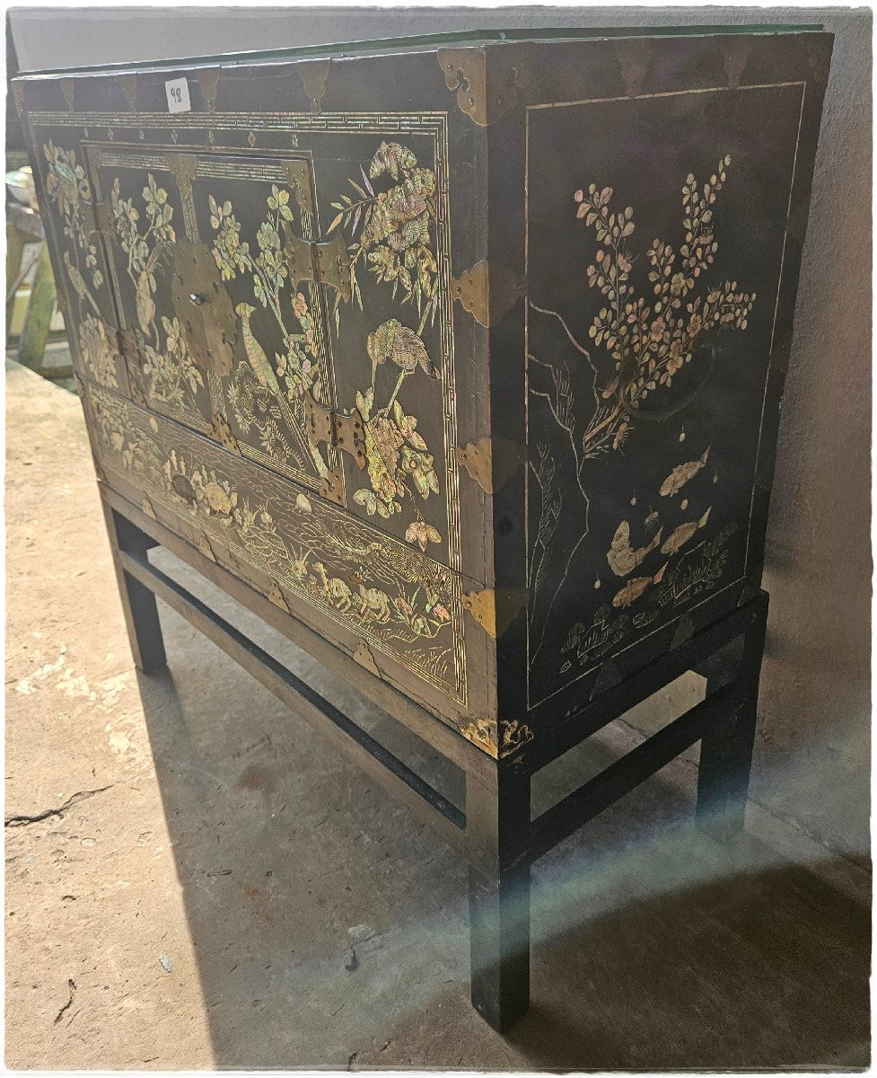 Japanese wedding chest. Mother of pearl inlay.