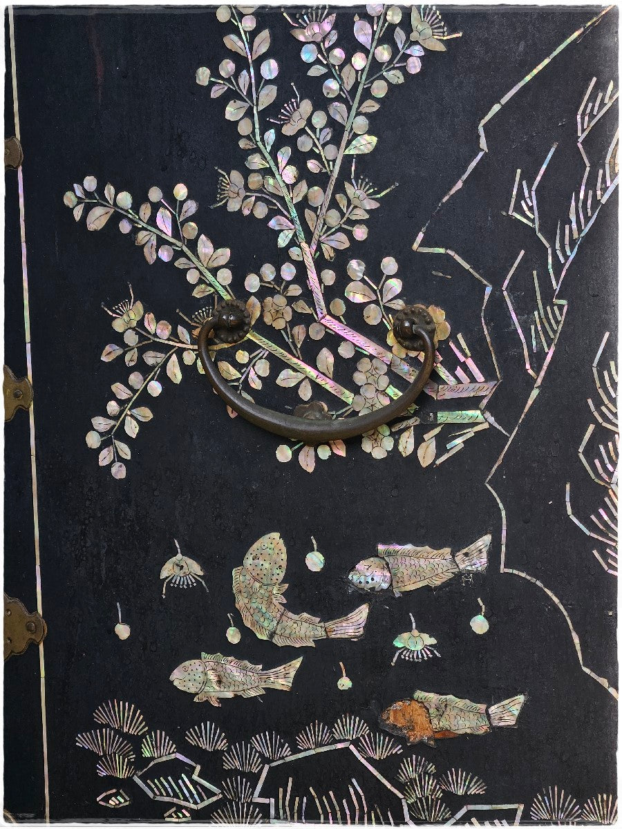 Japanese wedding chest. Mother of pearl inlay.