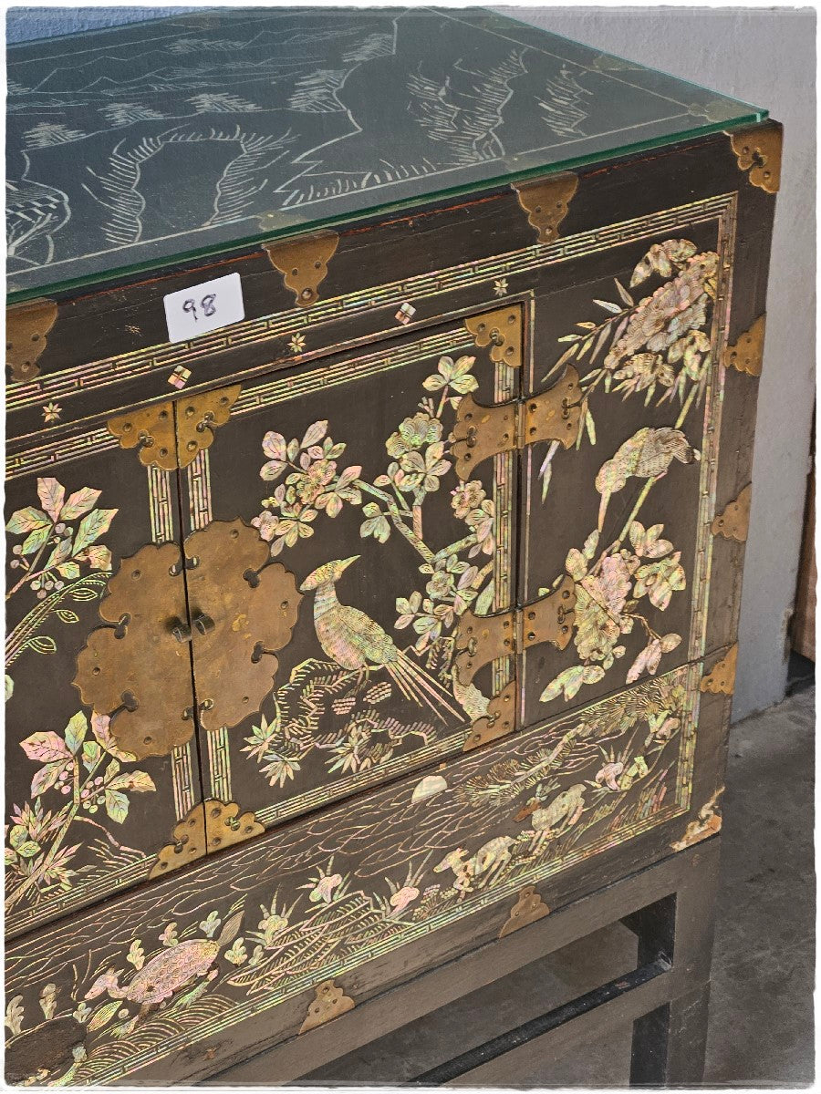 Japanese wedding chest. Mother of pearl inlay.