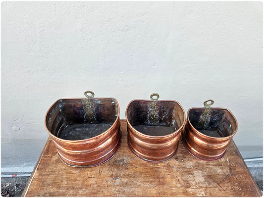 Graduated set of 3 copper and brass wall pocket planters
