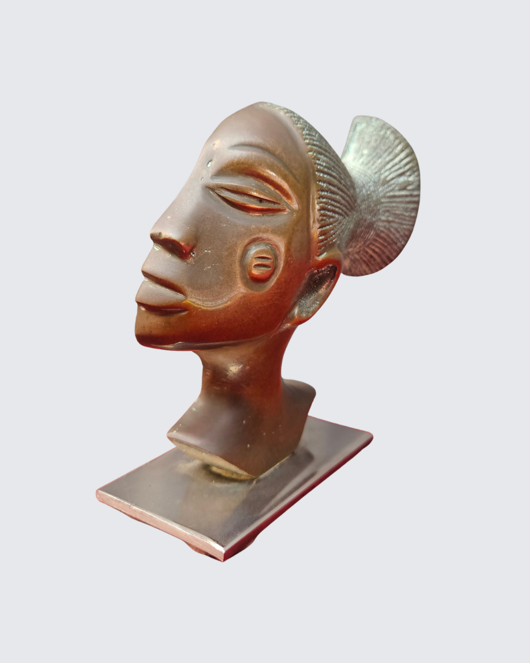 Bronze bust statuette