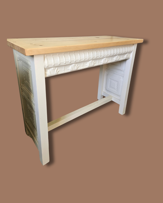Small oregan desk