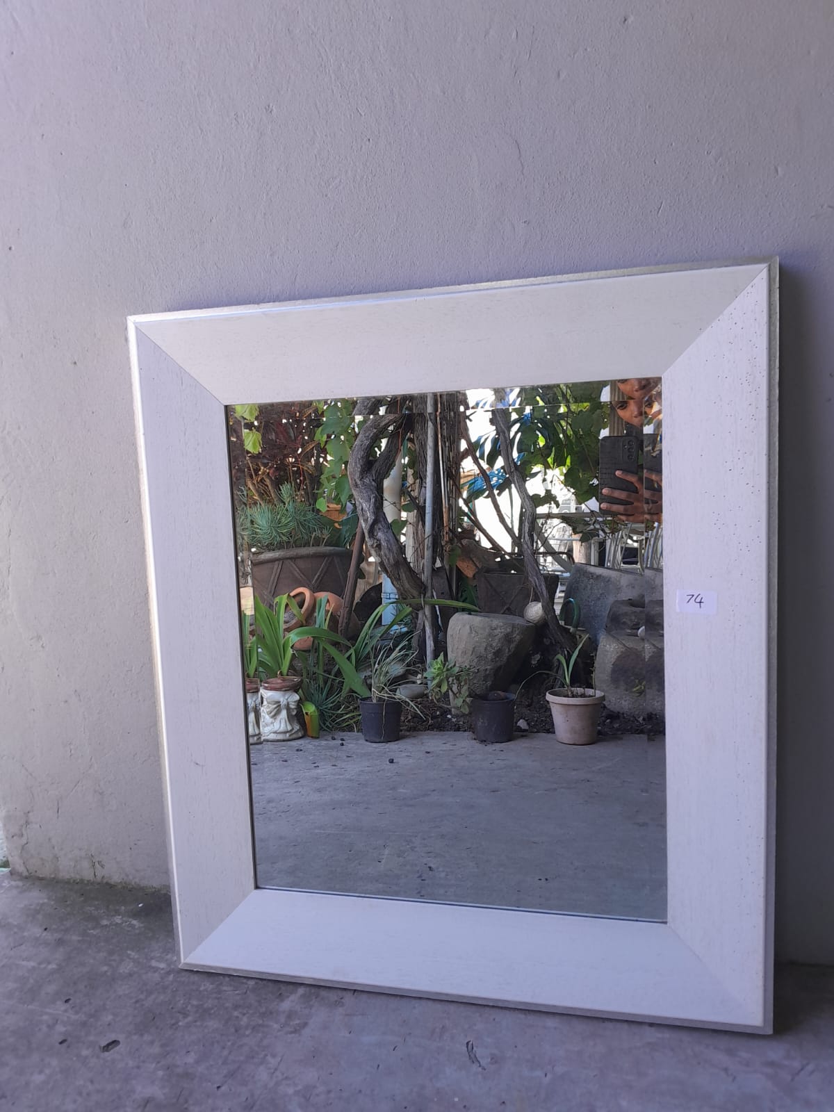 Beveled mirror