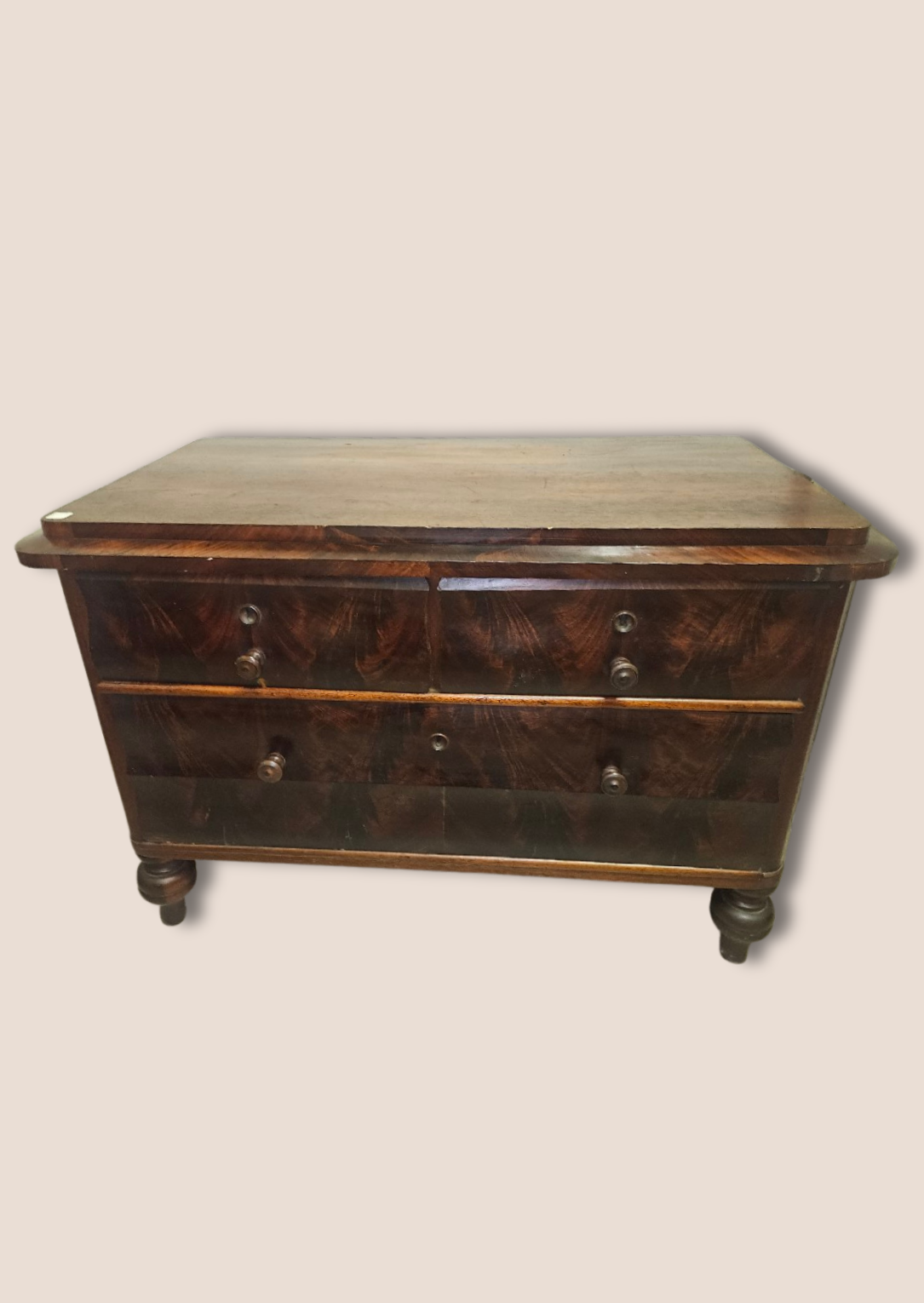 Victorian Mahogany chest of drawers