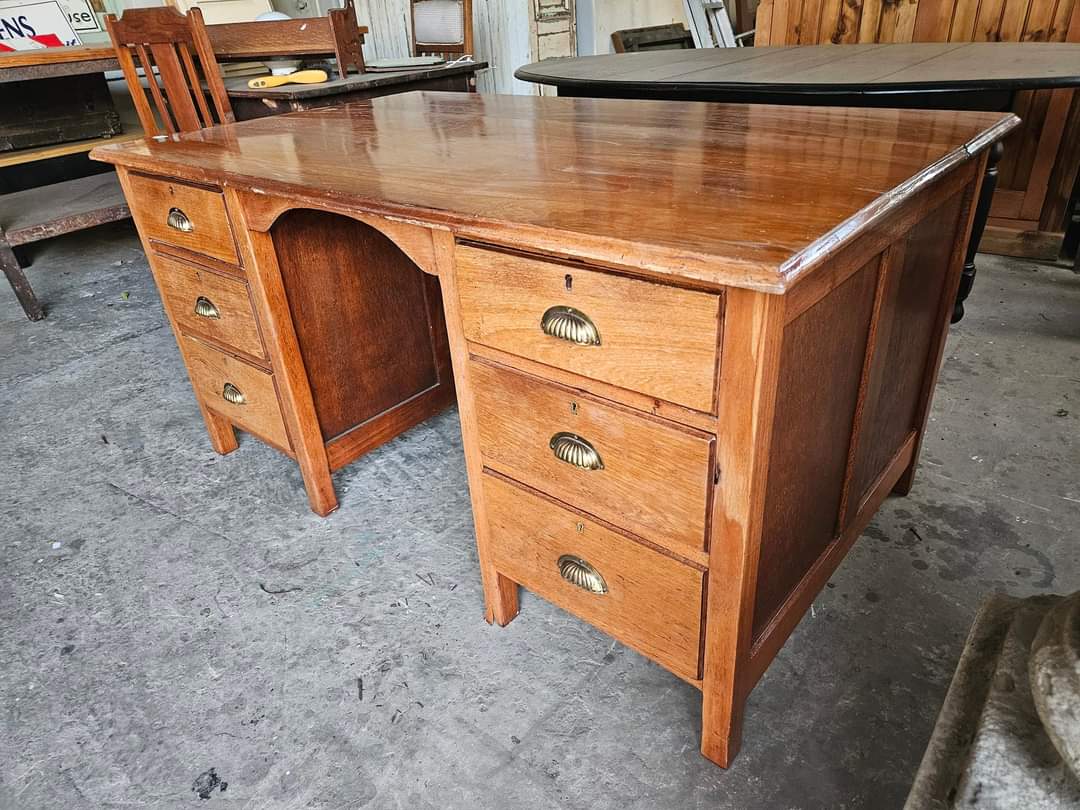 Teak desk