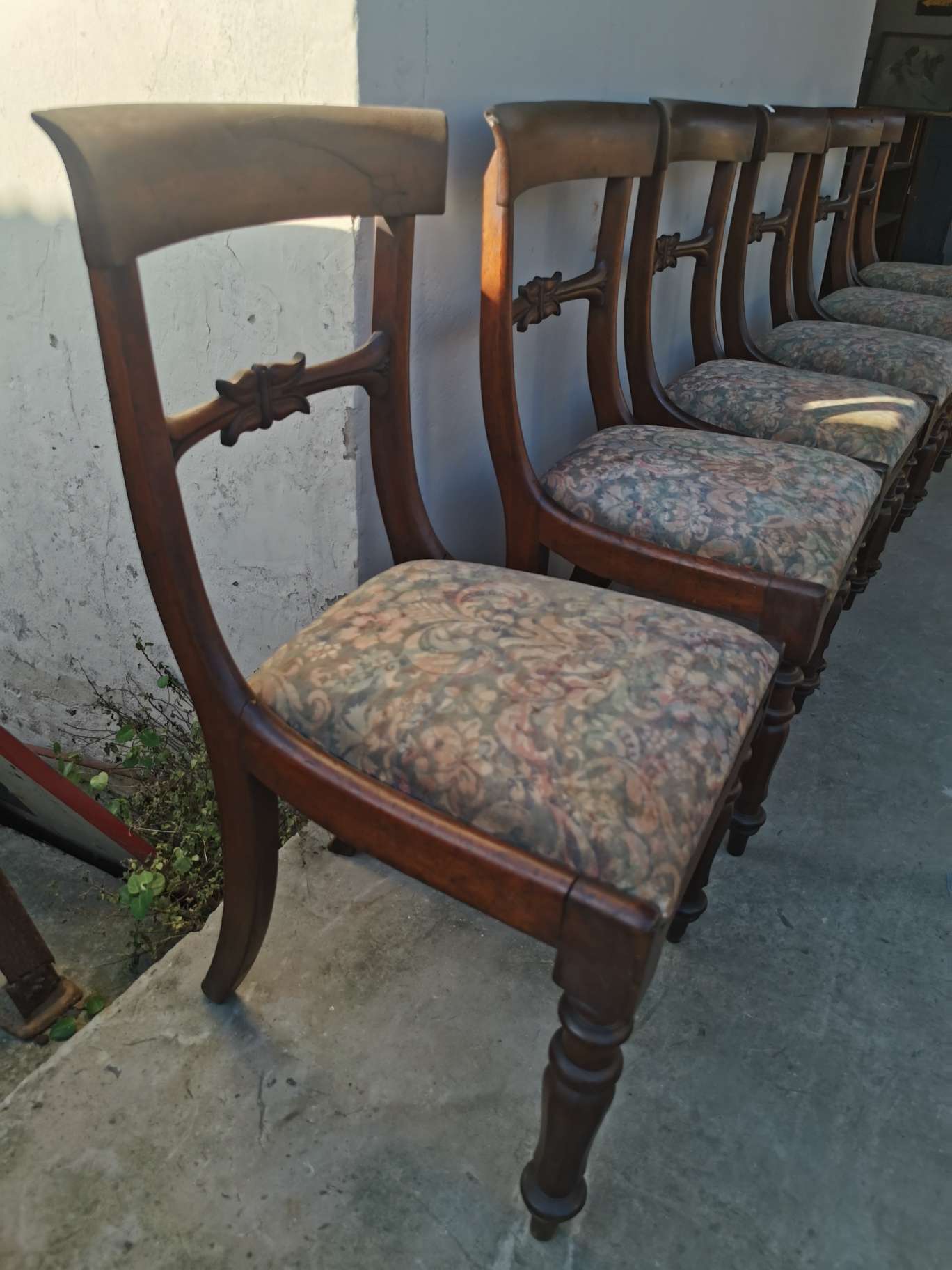 Set of 6 Victorian, mahogany dining chairs