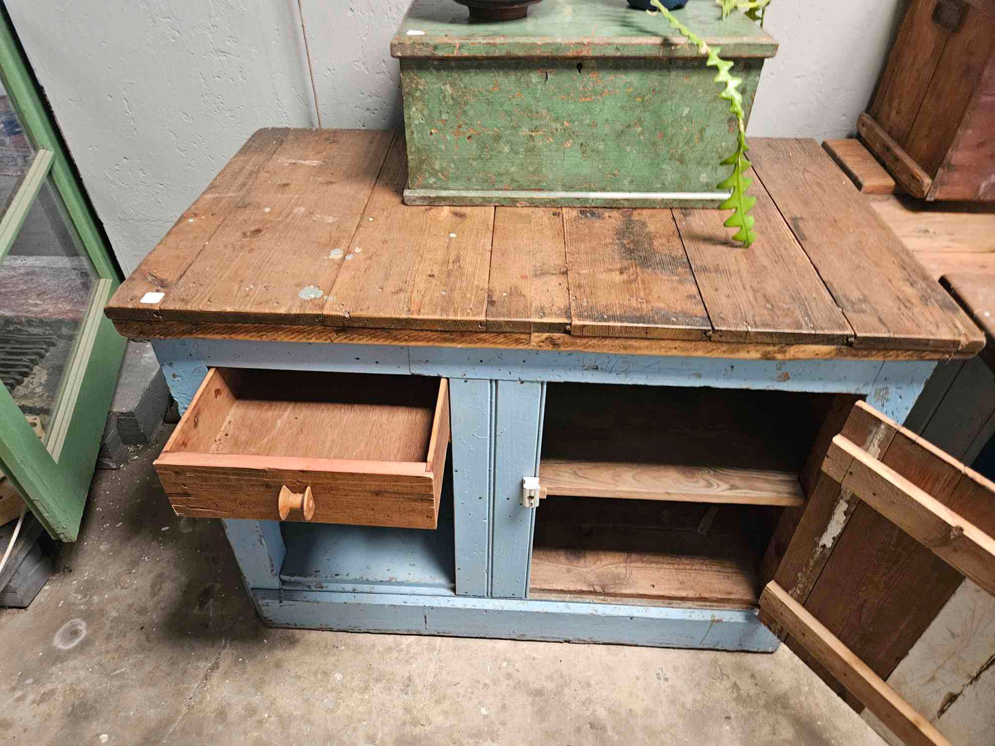 Rustic work bench / kitchen island
