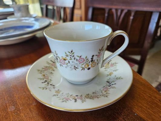 Royal Doulton Tea cup and saucer