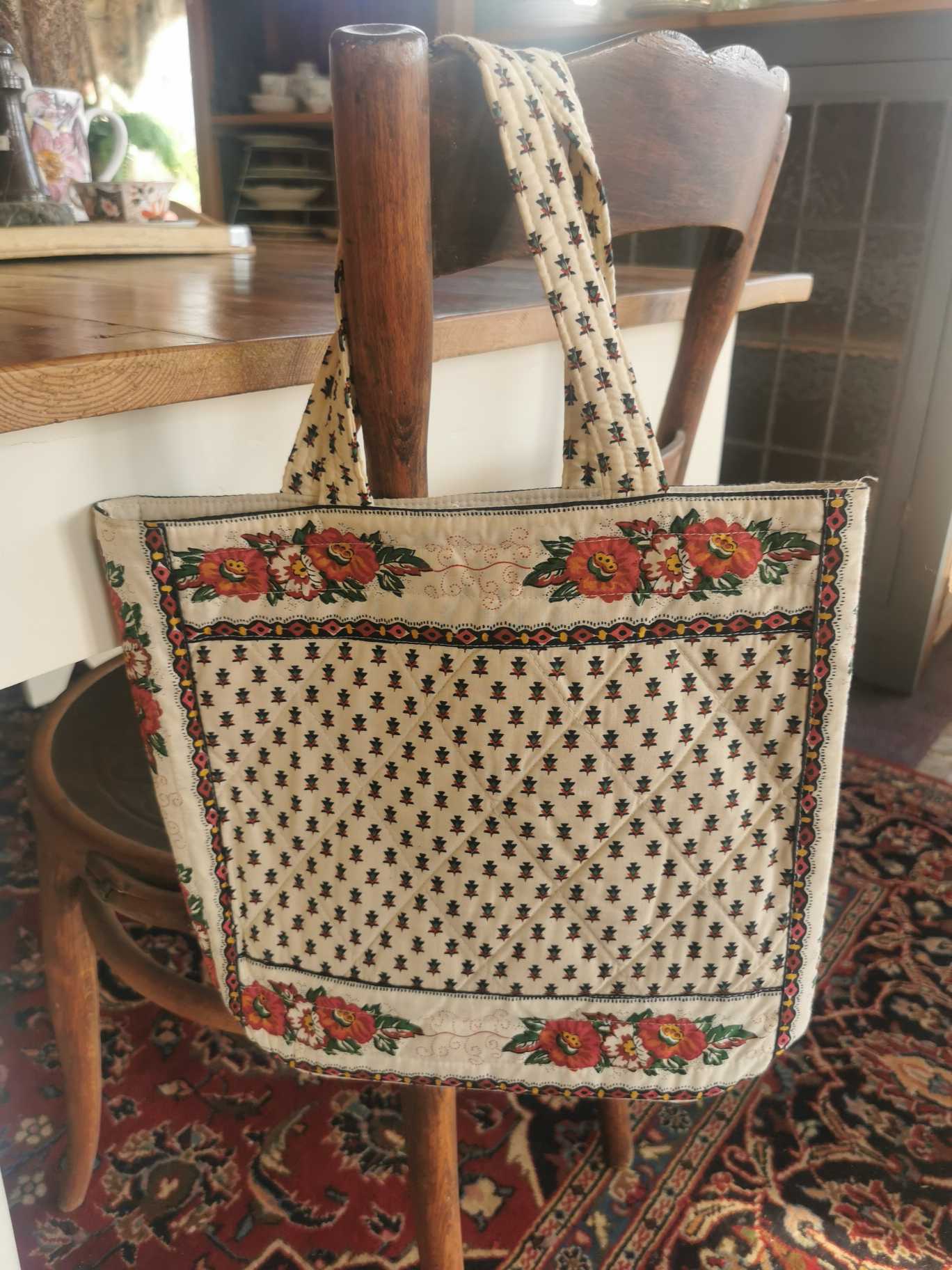 Vintage quilted handbag