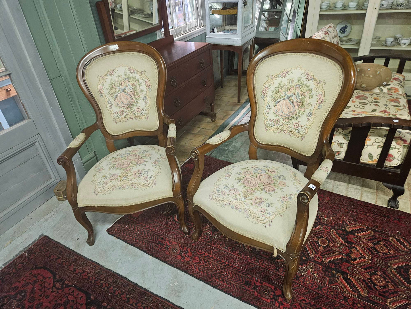 Pair of Queen Anne style chairs