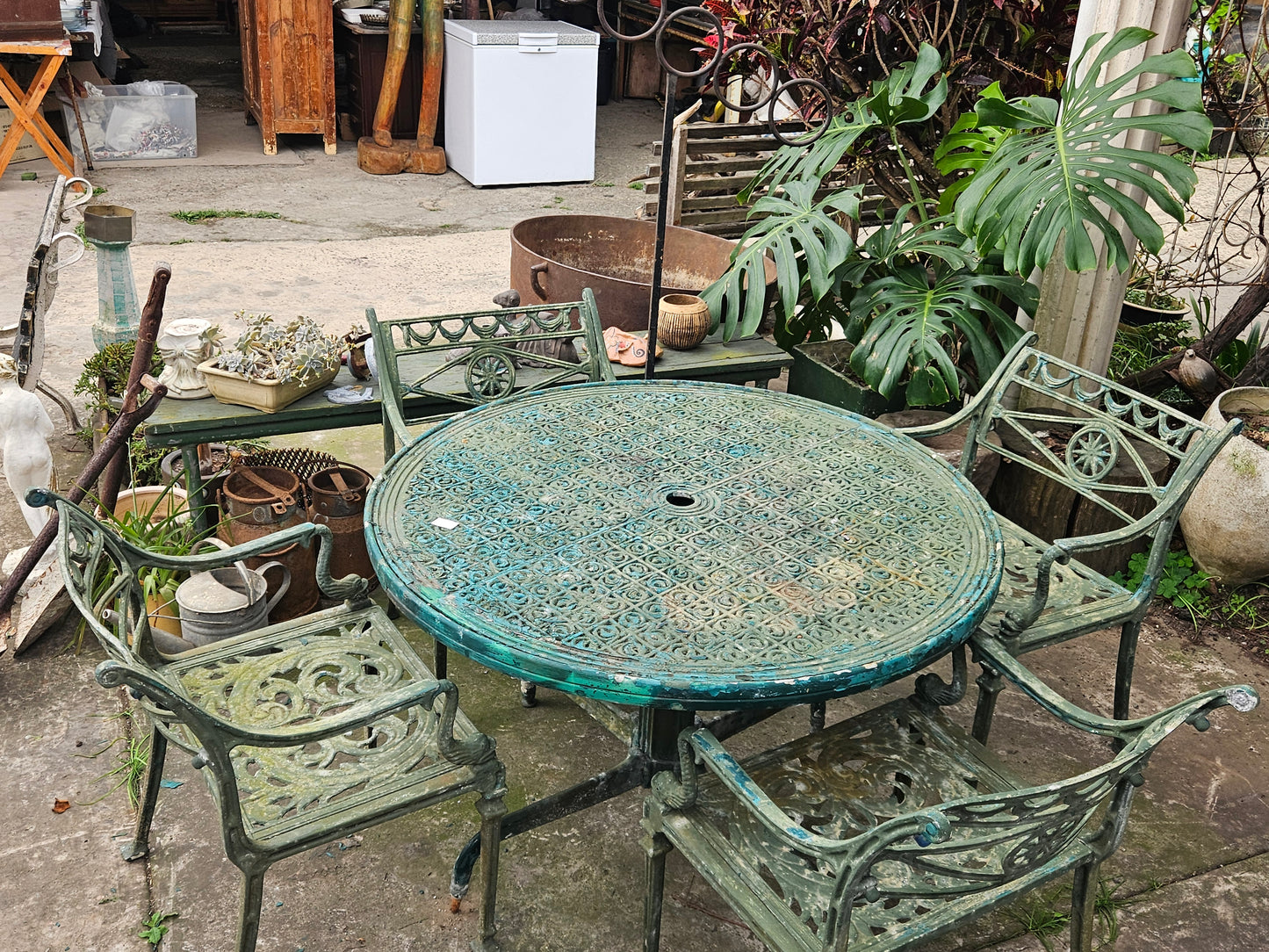 Patio set