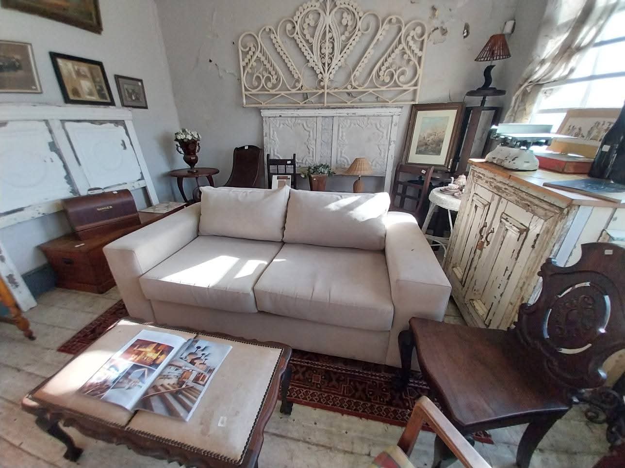 Light Grey 2-seater couch
