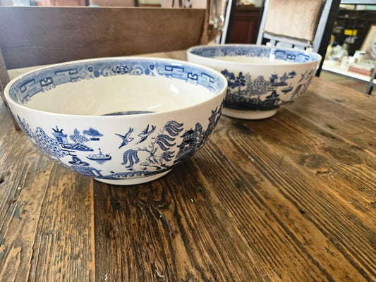 Pair of Wedgwood blue and white bowls