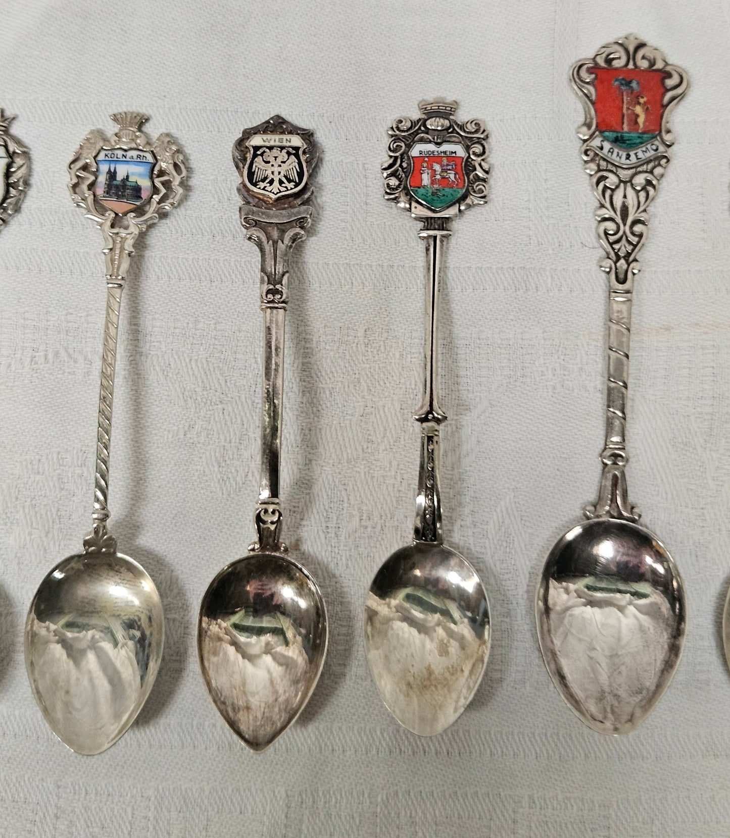 10x souvenir spoons