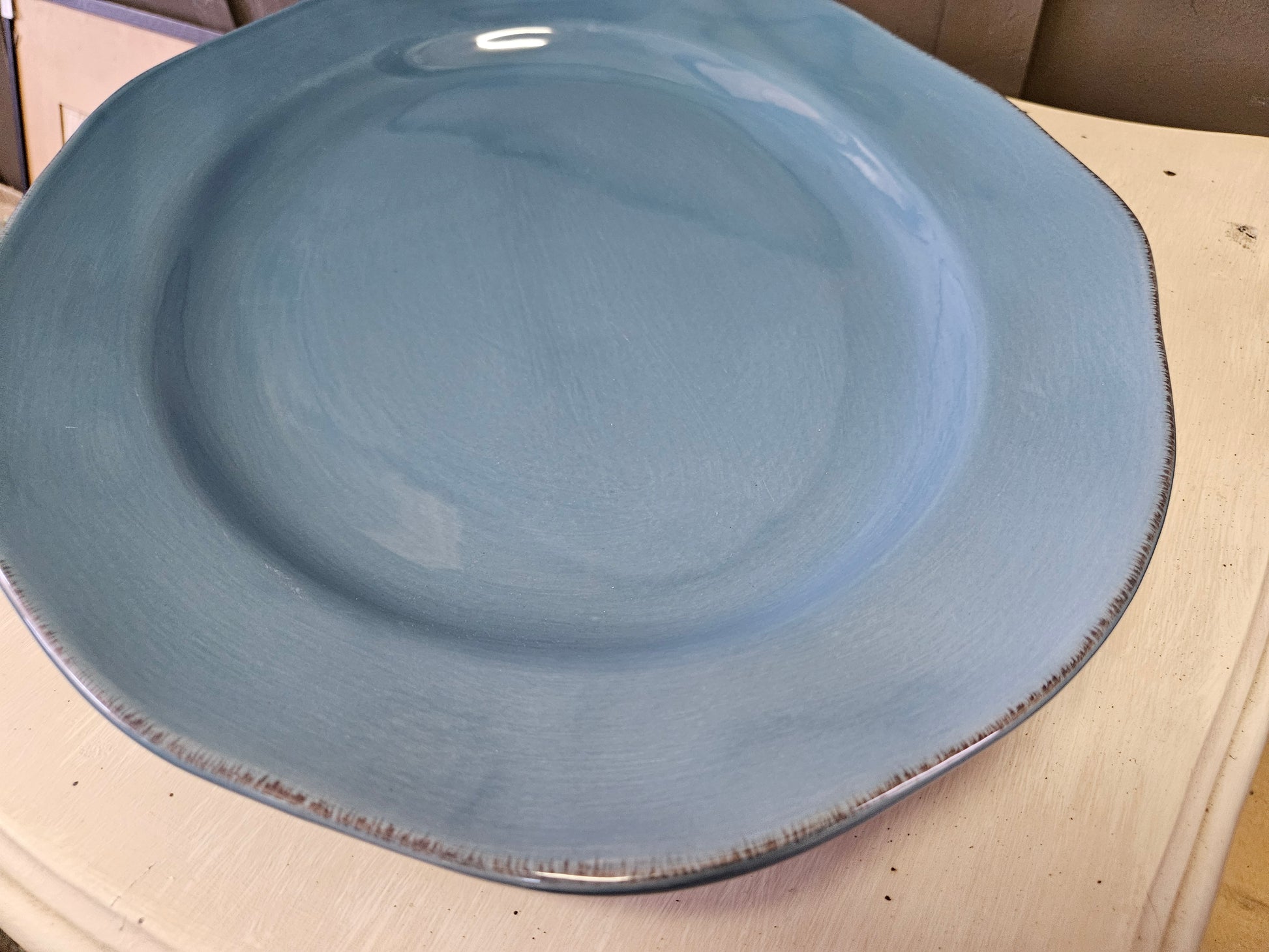 Blue ceramic plate 