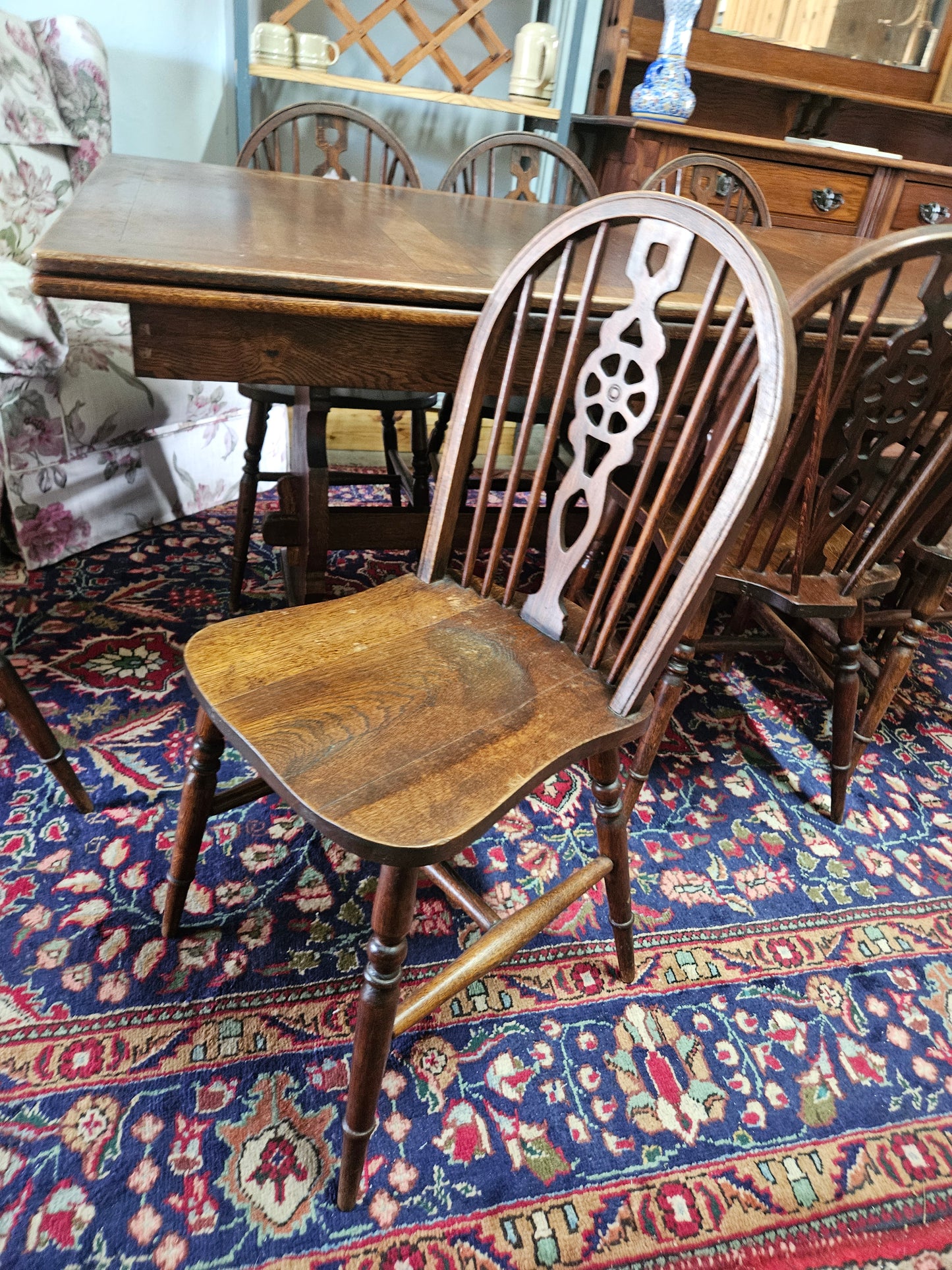 Oak extension table and 8 chairs