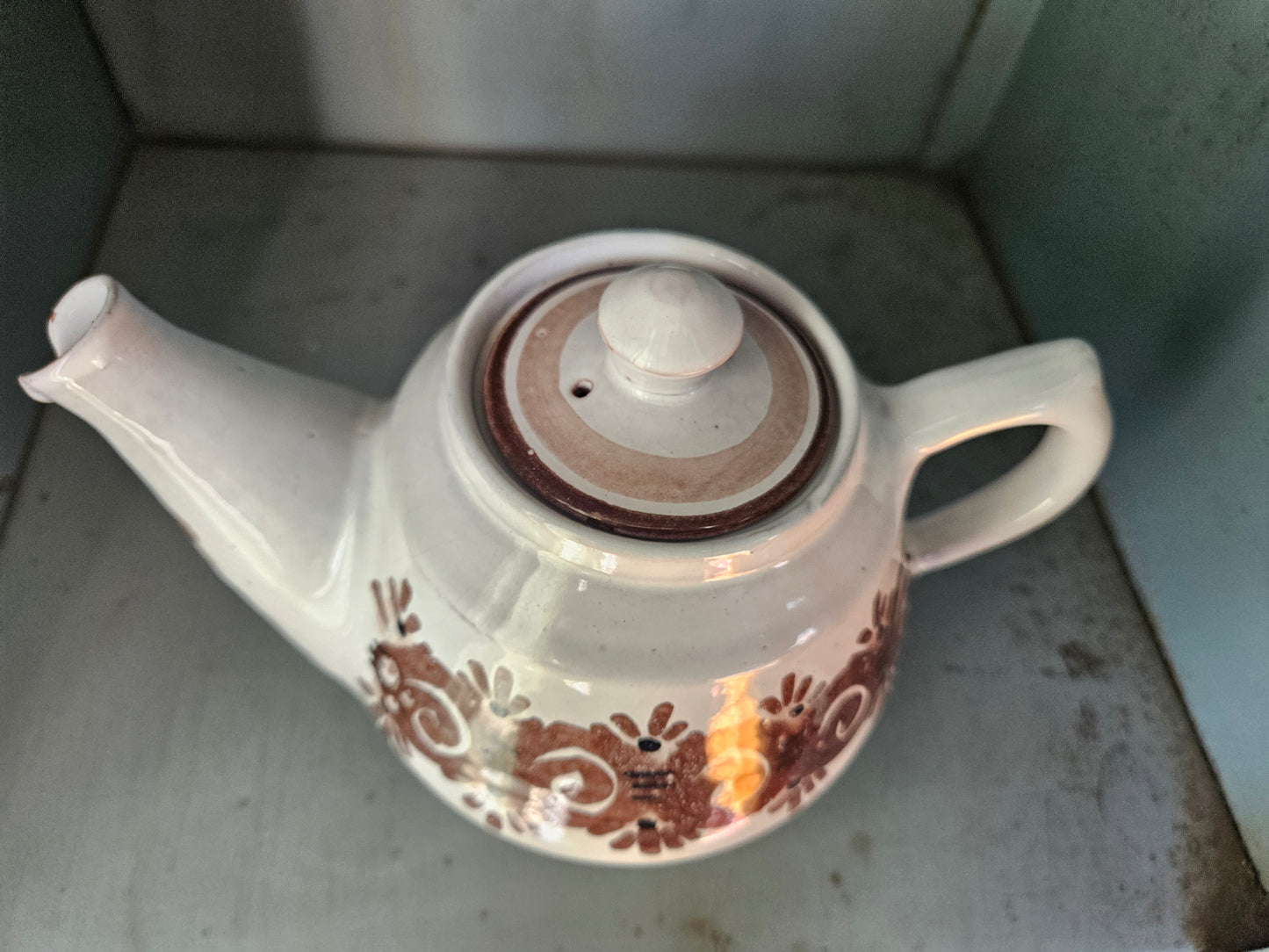 Old Jar Pottery teapot