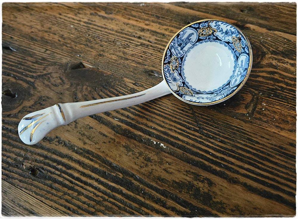 Ceramic ladle