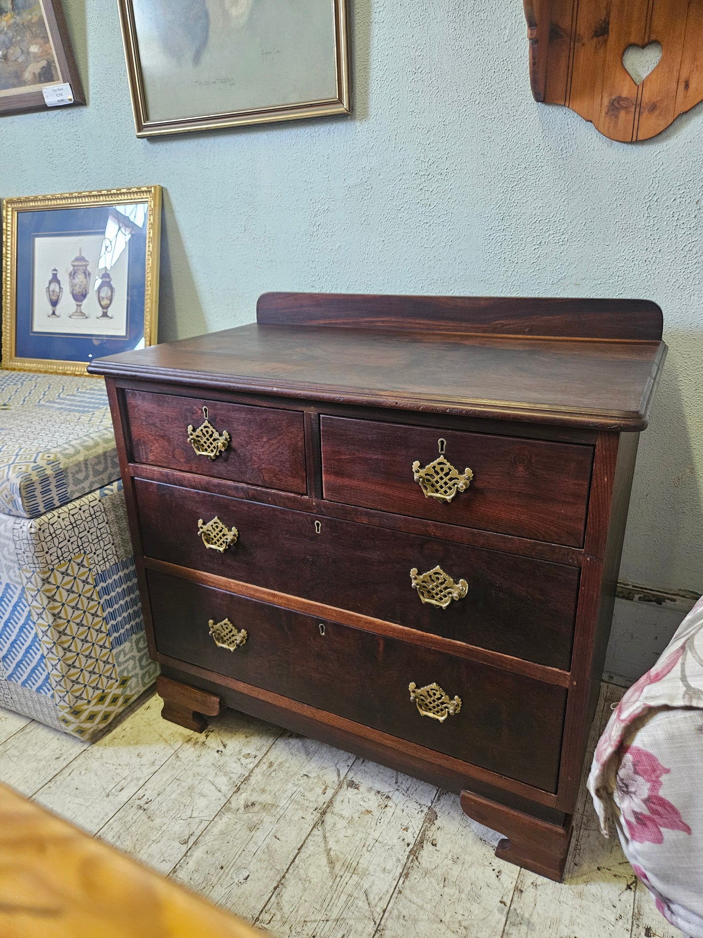 Small imbuia chest of drawers