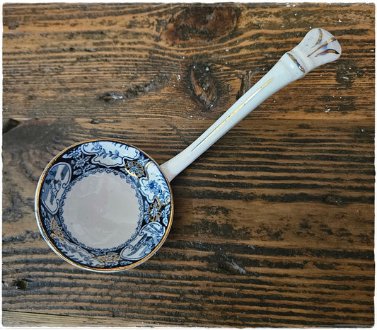 Ceramic ladle