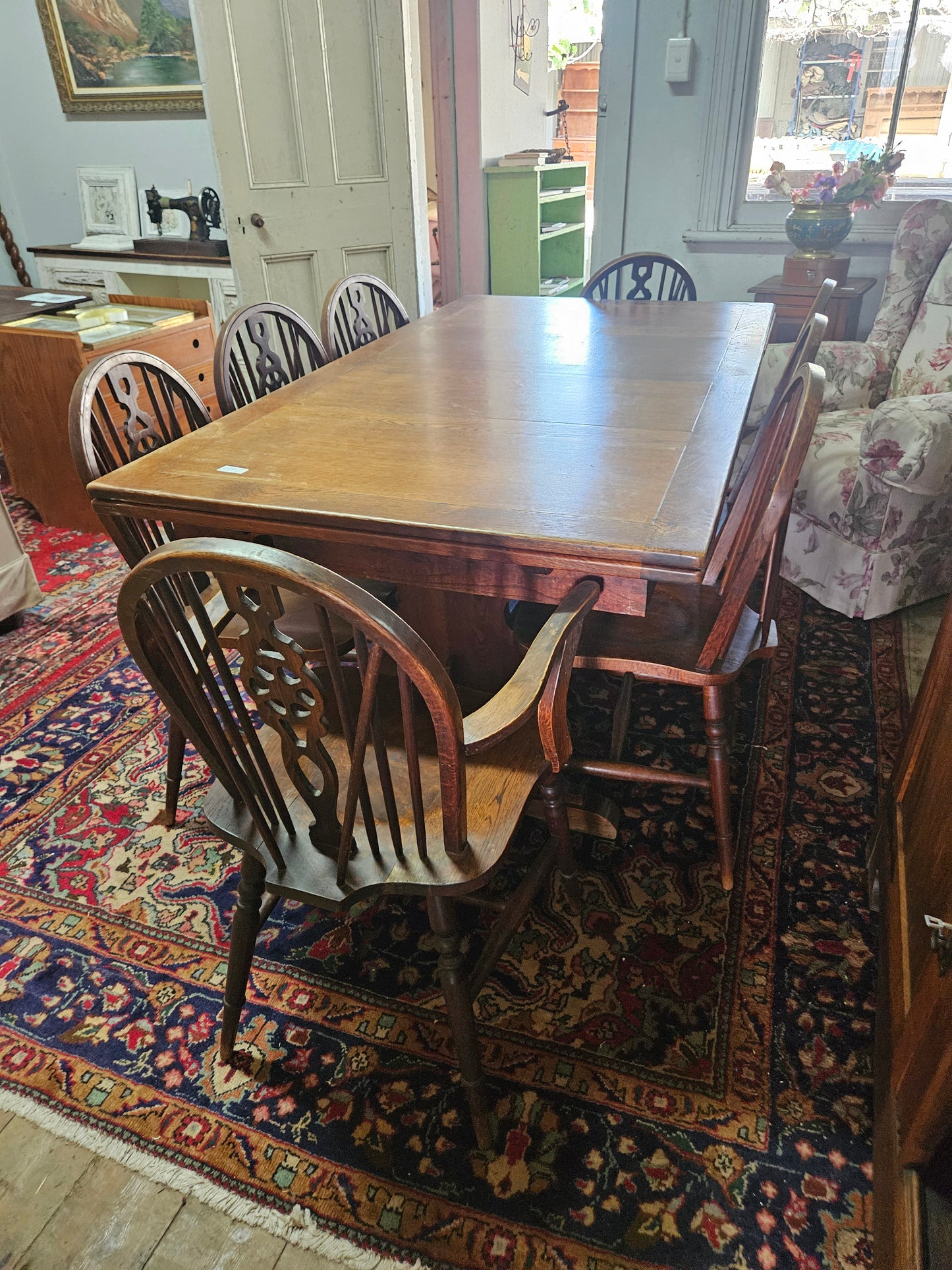 Oak extension table and 8 chairs