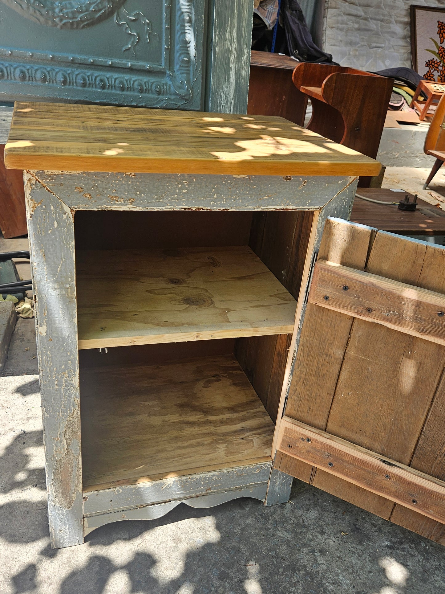 Rustic grey headboard and pedestals set