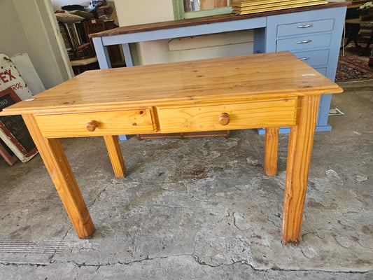 Pine desk with two drawers