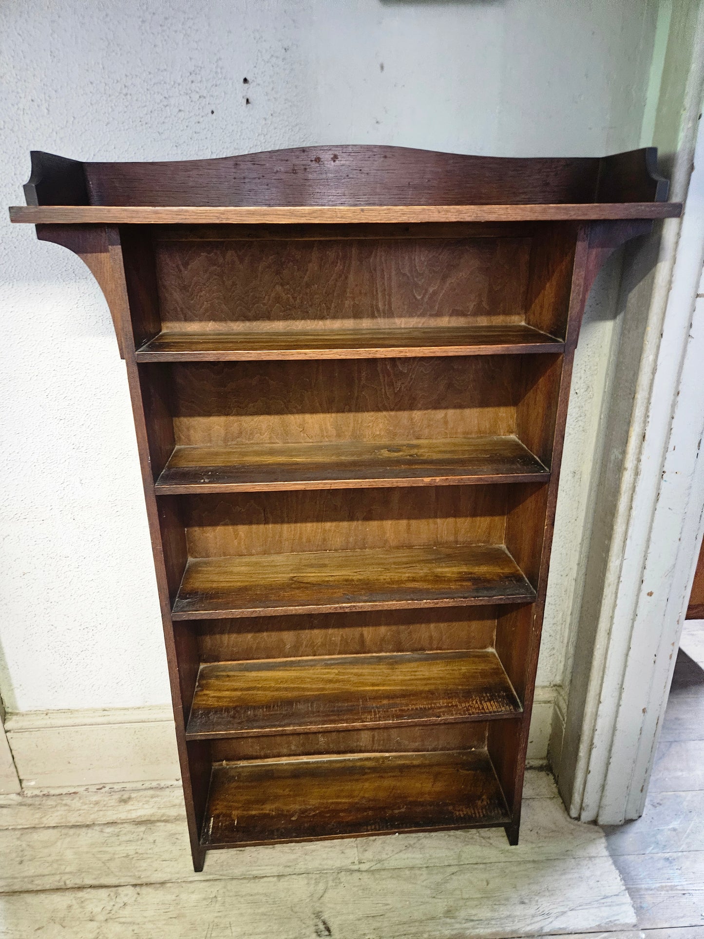 Narrow oak bookshelf