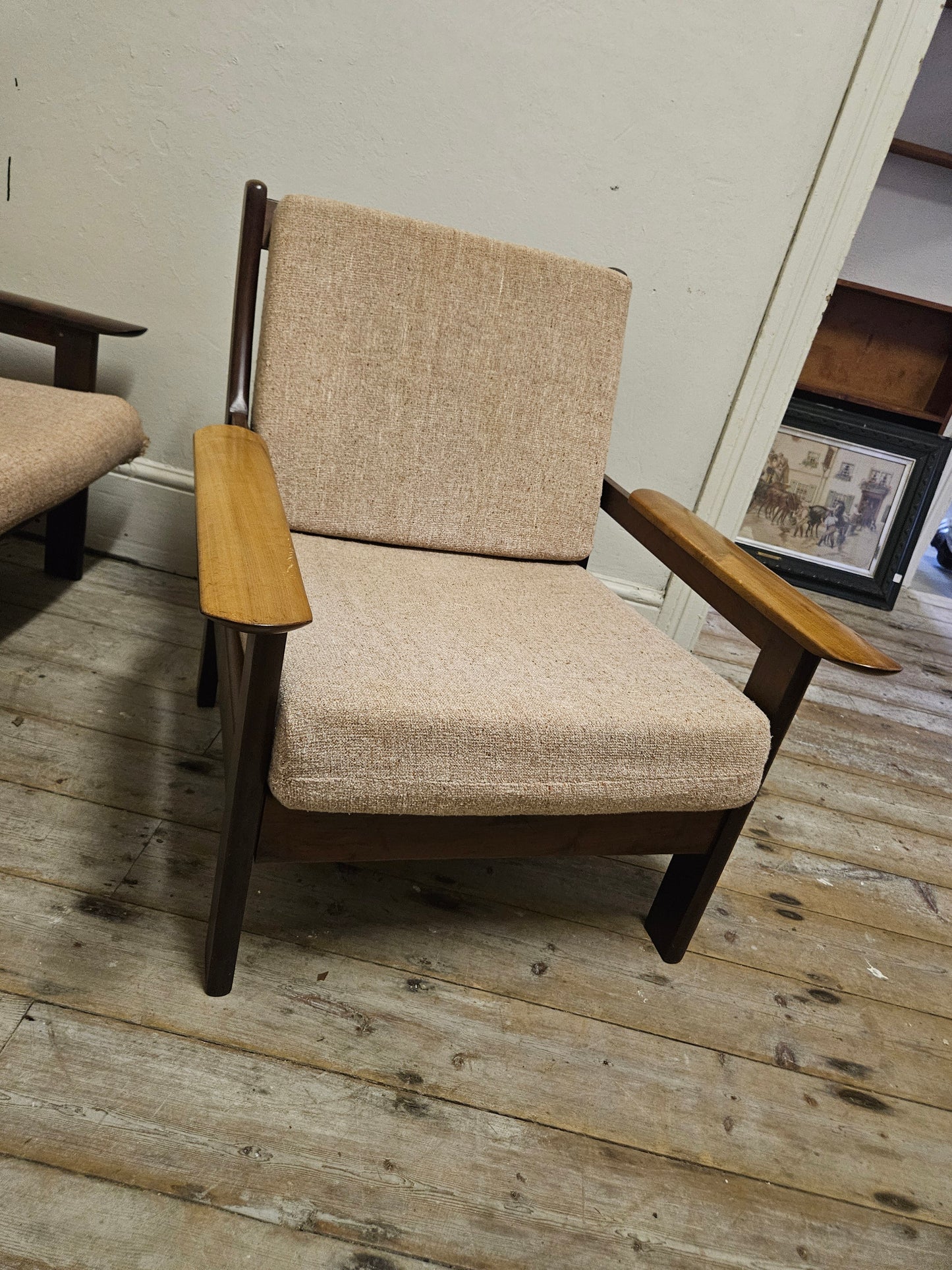 Mid-century lounge suite