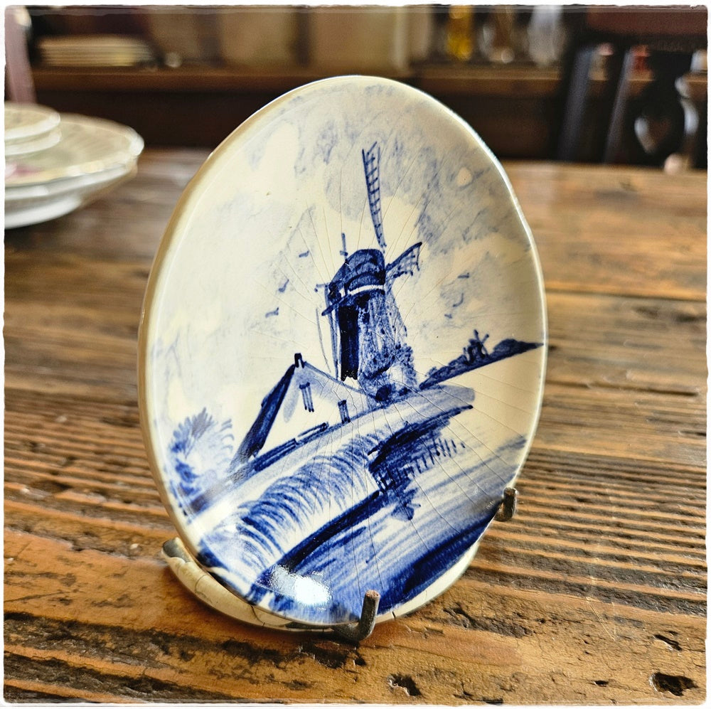 Miniature Delft Plate