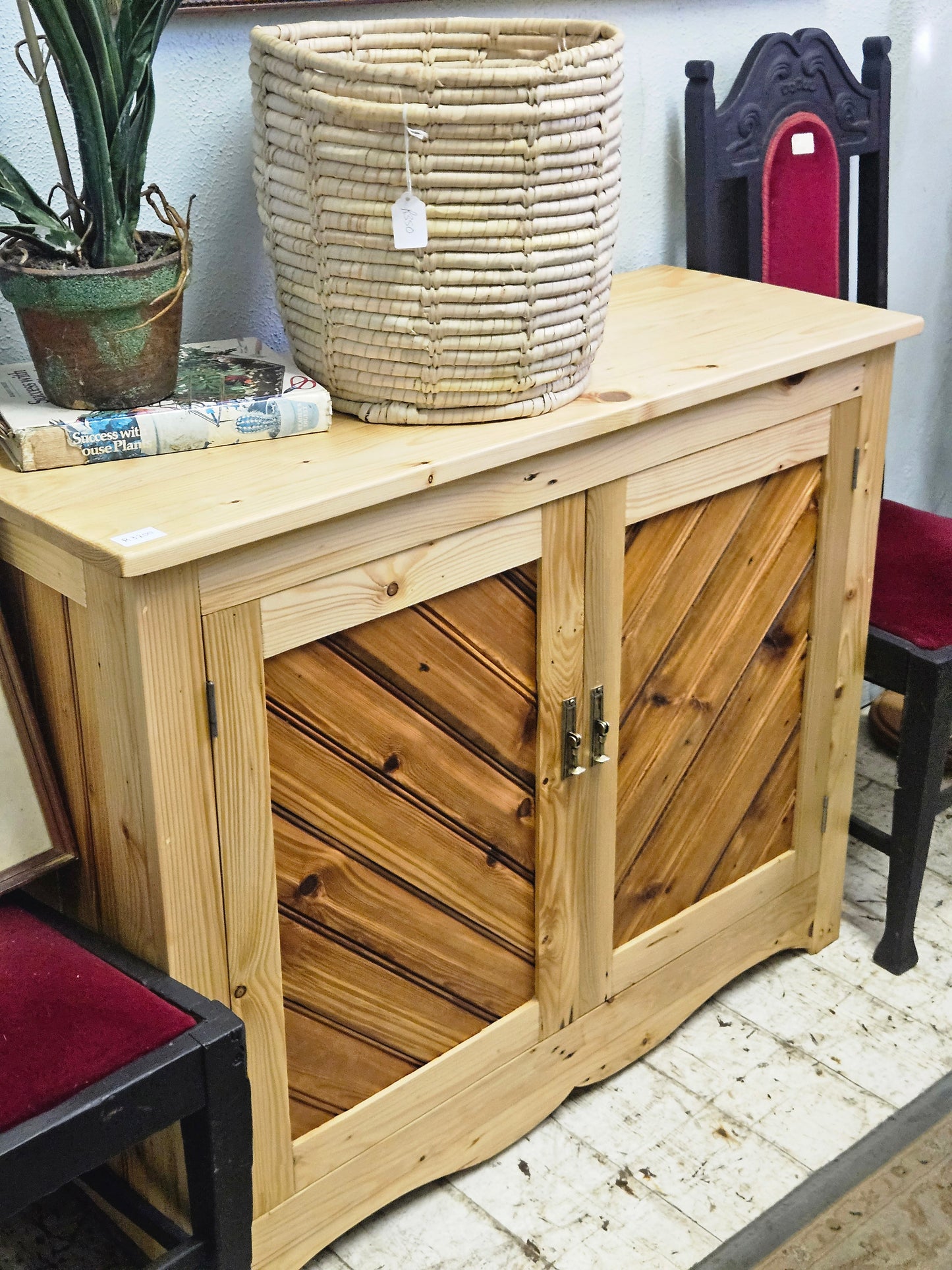 Oregan base cupboard
