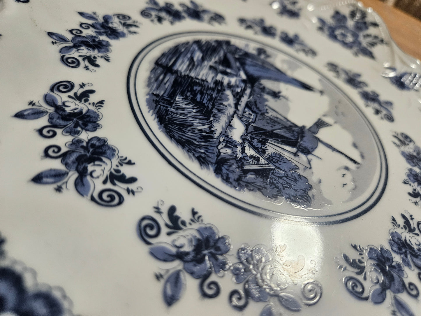 Delft Plate Special Limited Collector's Edition