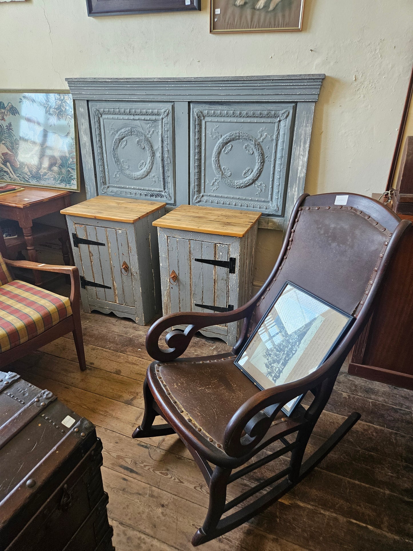 Rustic grey headboard and pedestals set