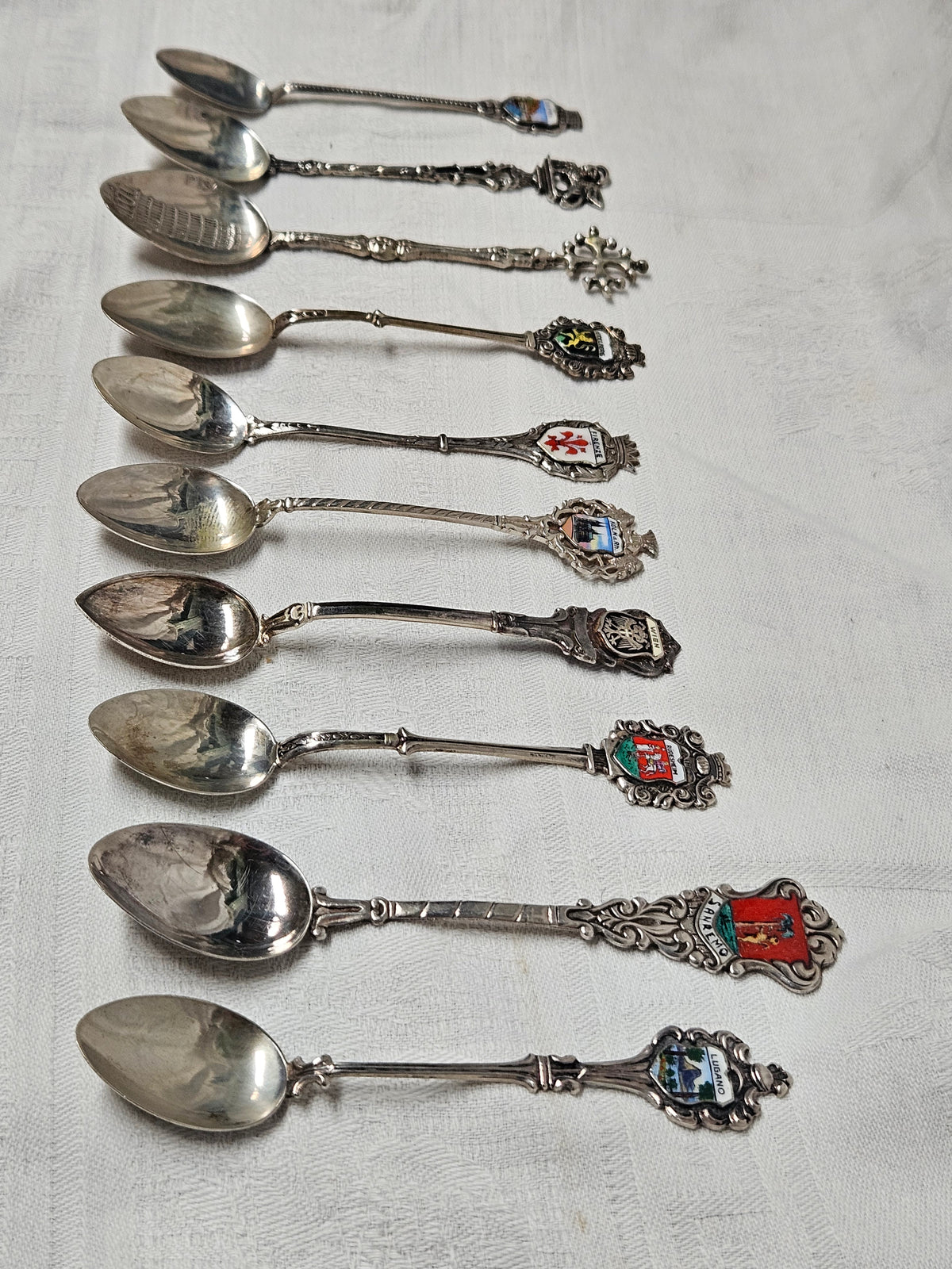 10x souvenir spoons