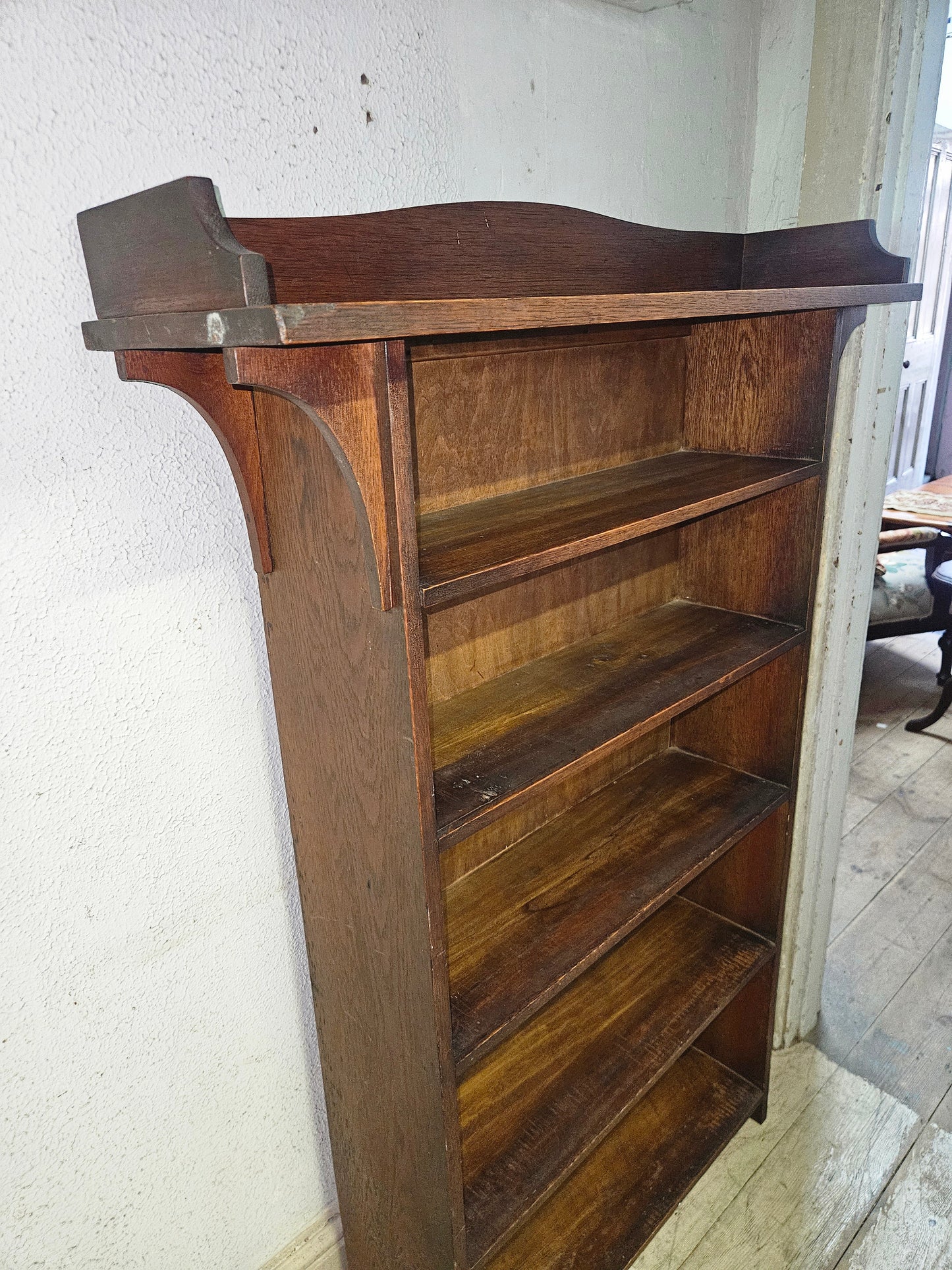 Narrow oak bookshelf
