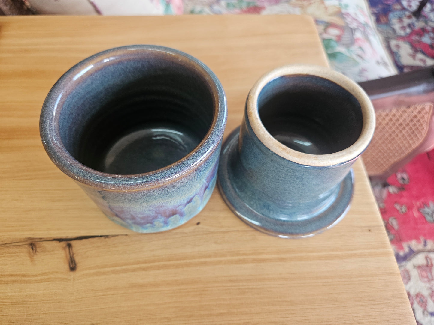 Pottery butter bell