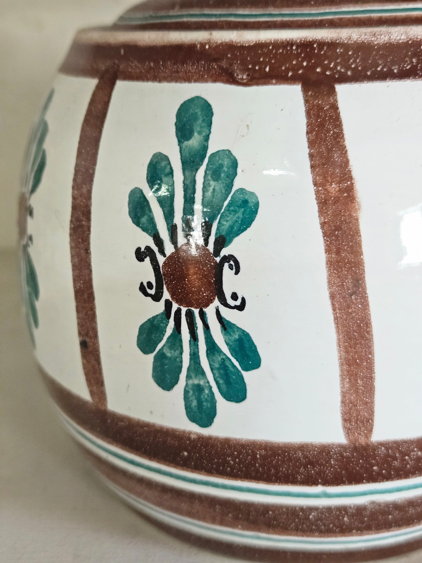 Lidded jar by the Old Jar pottery