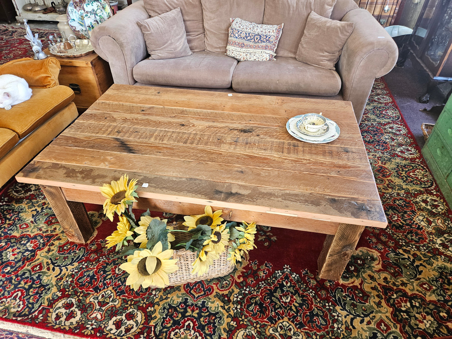 Chunky oregan coffee table