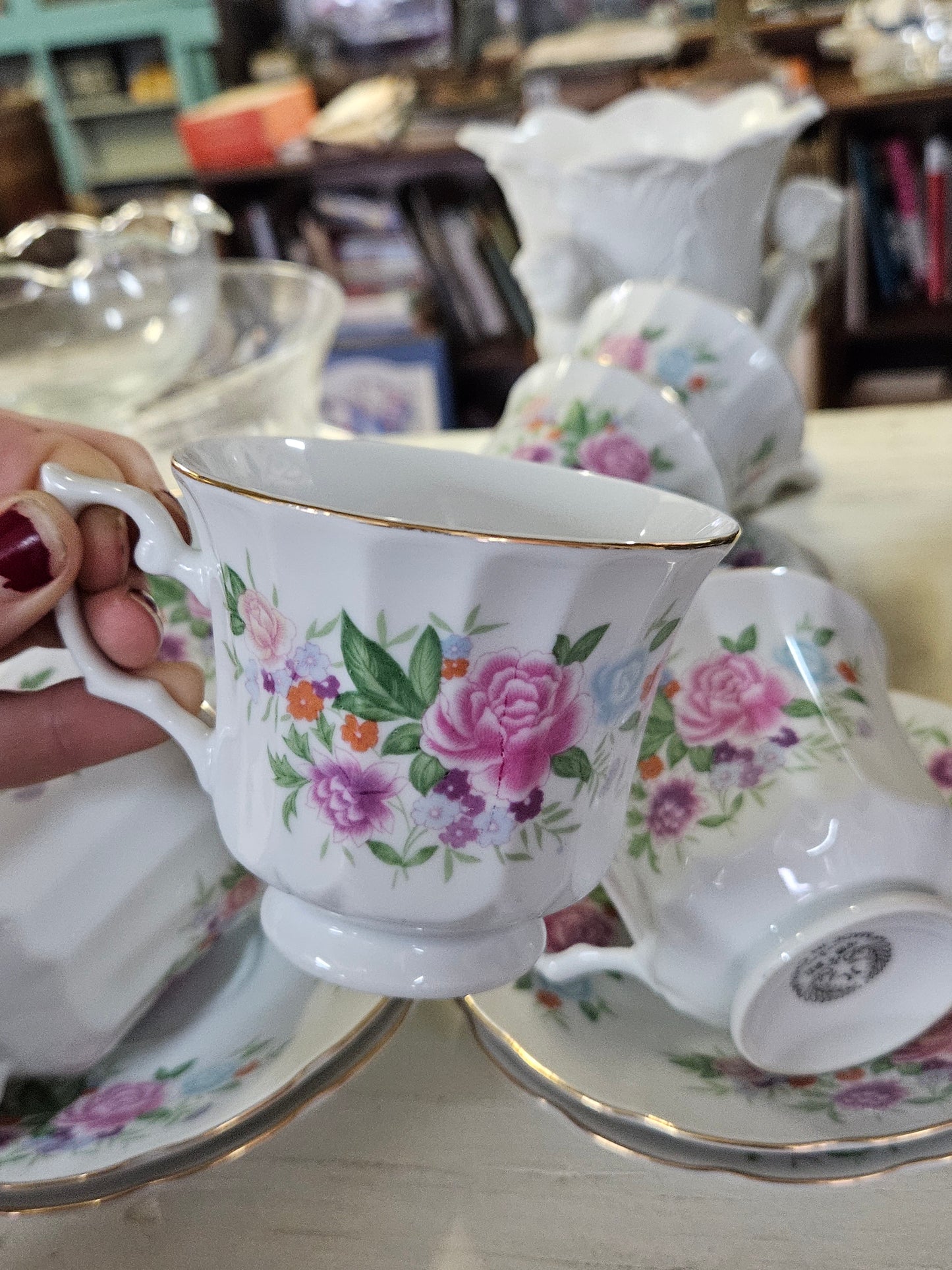 Floral teaset