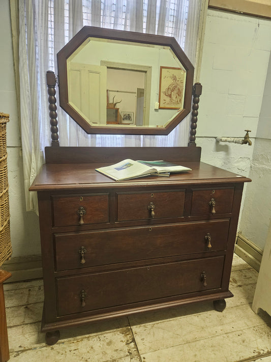 Oak dressing table