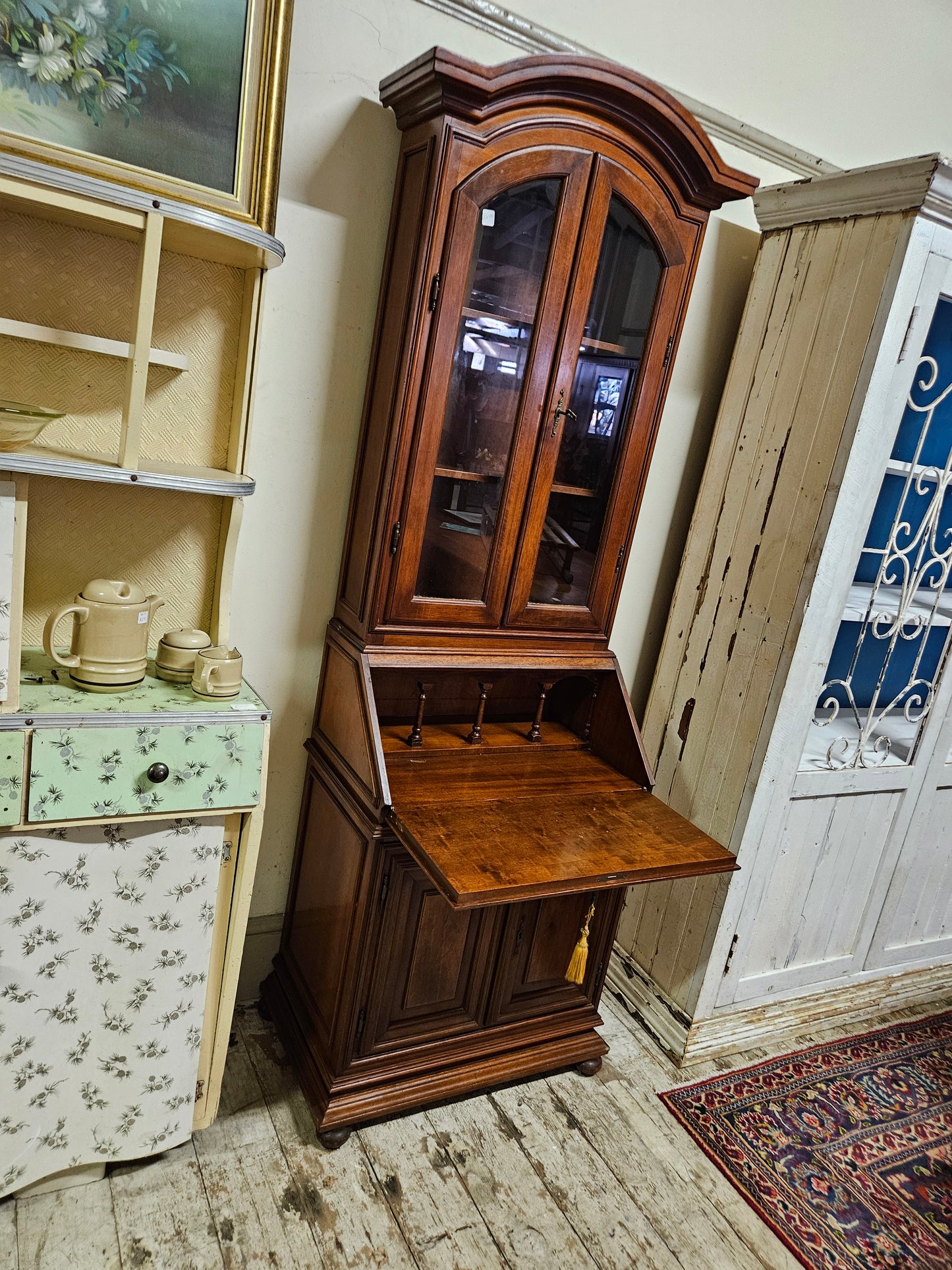 Tall narrow cabinet