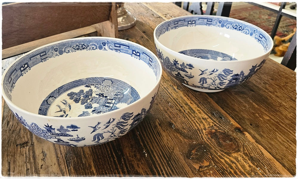 Pair of Wedgwood blue and white bowls