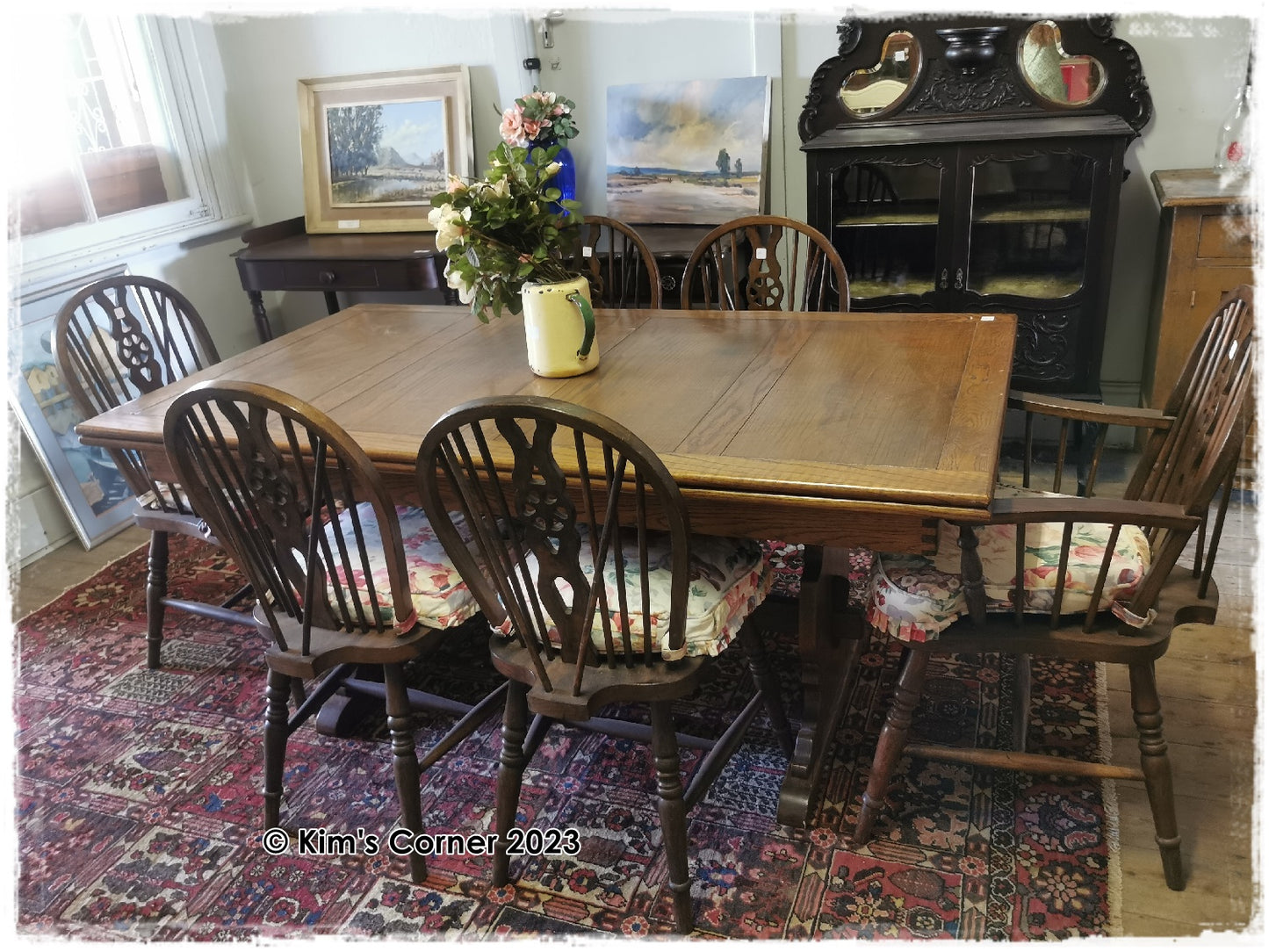 Oak dining room table and 6 chairs