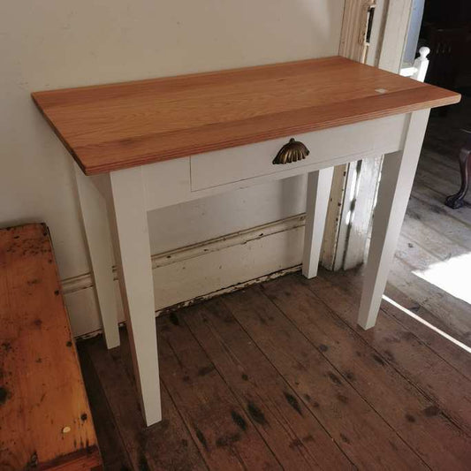 Small oak topped table with drawer
